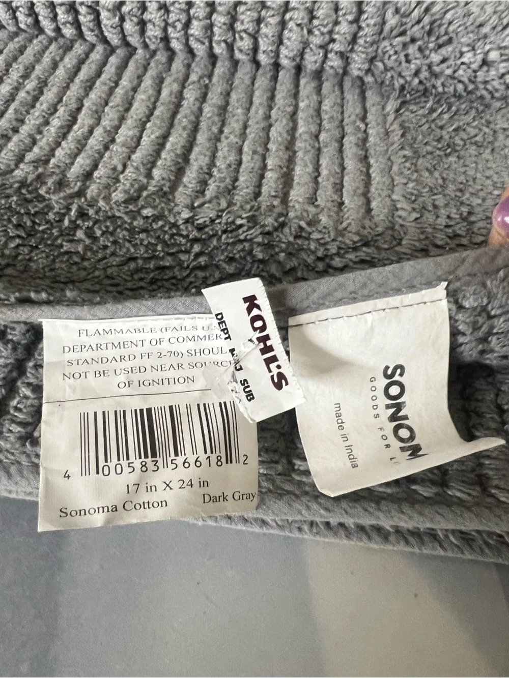 NWT Set of 2 Plush Gray Bath Mats